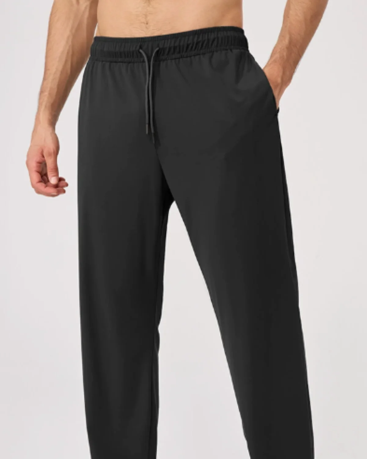 Men's Training Joggers MP38 in Black-Summer