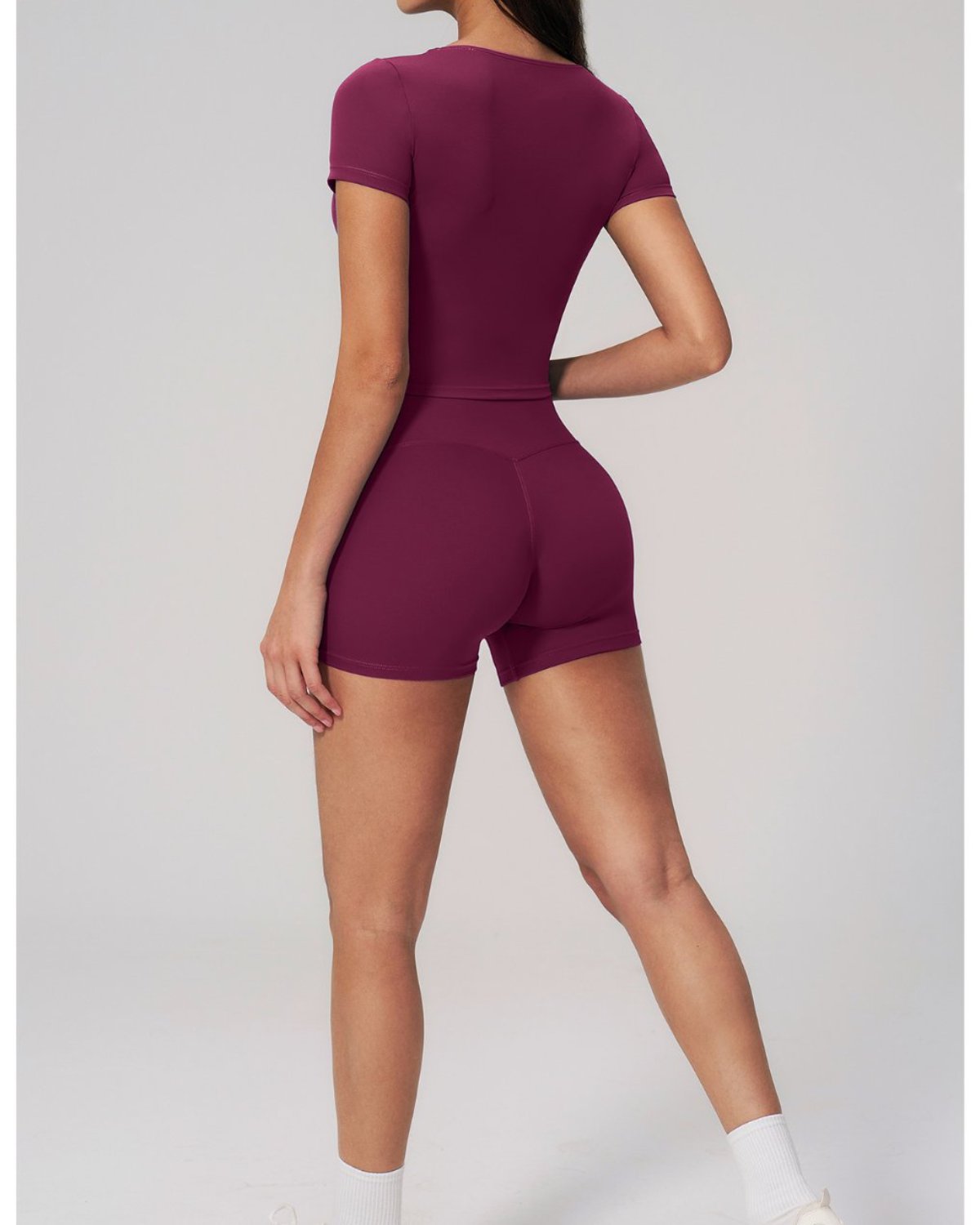 Women's Cut-and-Sew Yoga Set NS03-1 in Wine