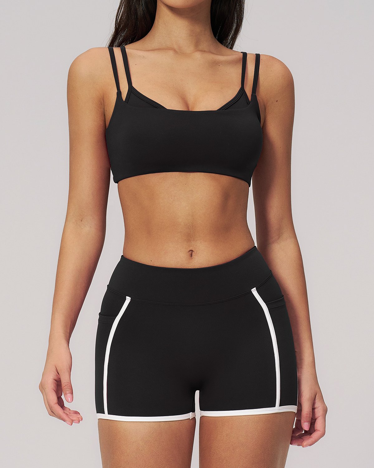 Women's Cut-and-Sew Yoga Set NS109 in Black
