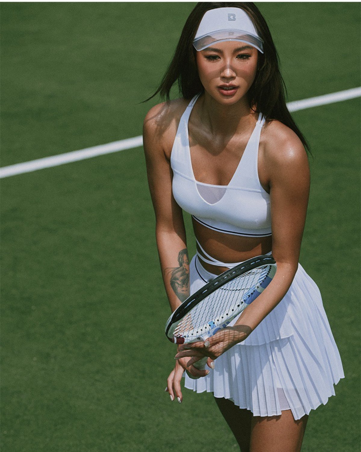 Women's Cut-and-Sew Yoga Set NS11 in White