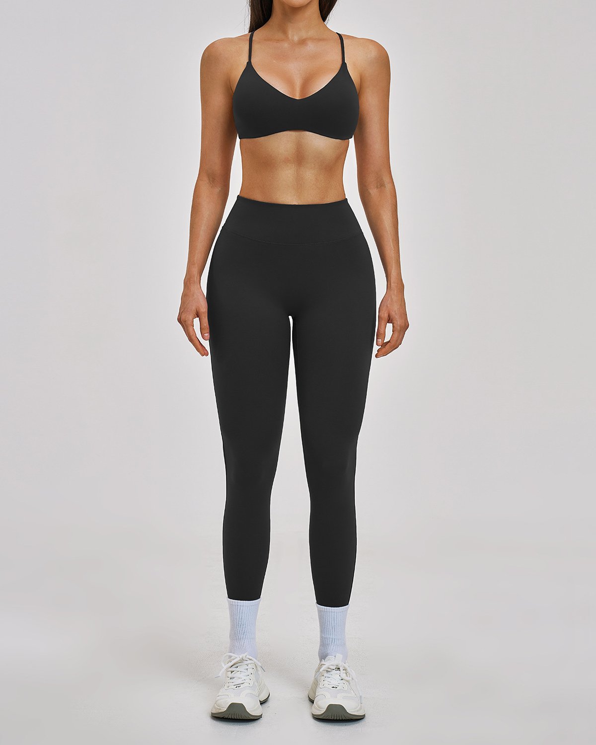 Women's Cut-and-Sew Yoga Set NS113-1 in Black