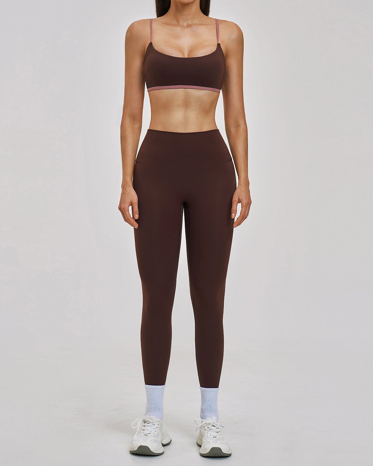 Women's Cut-and-Sew Yoga Set NS124 in Brown