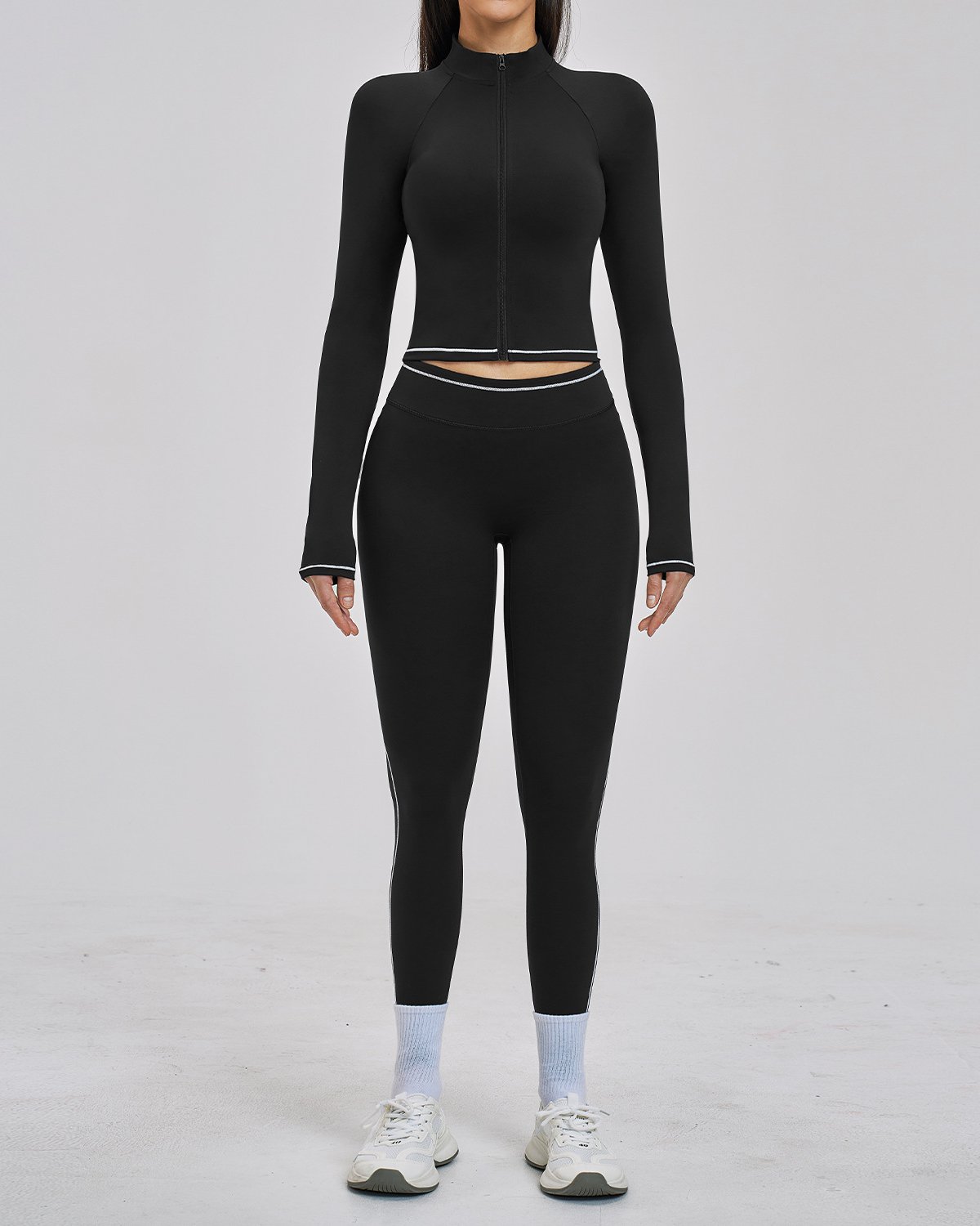 Women's Cut-and-Sew Yoga Set NS128 in Black