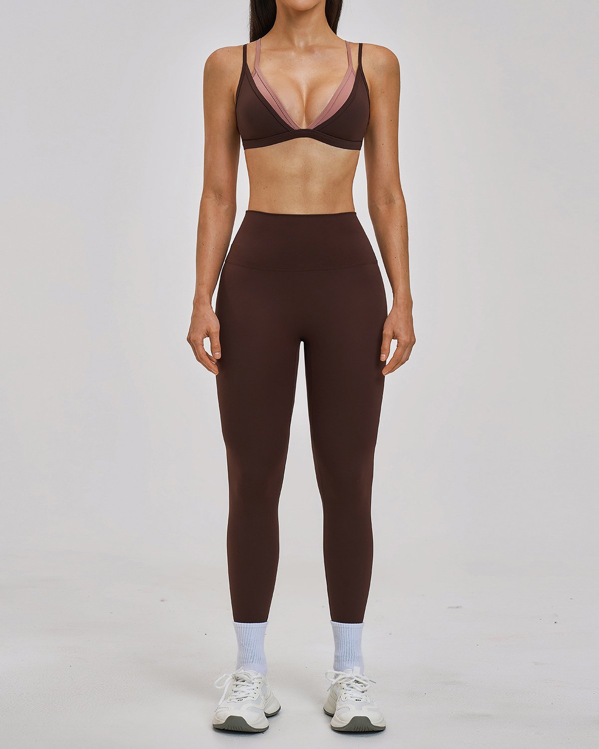 Women's Cut-and-Sew Yoga Set NS139 in Brown