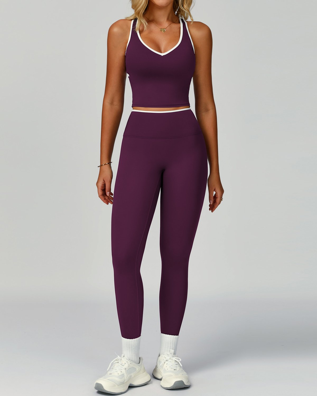 Women's Cut-and-Sew Yoga Set NS151-1 in Wine
