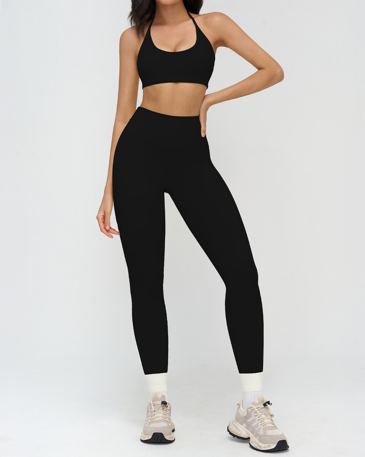 Women's Cut-and-Sew Yoga Set NS163 in Black