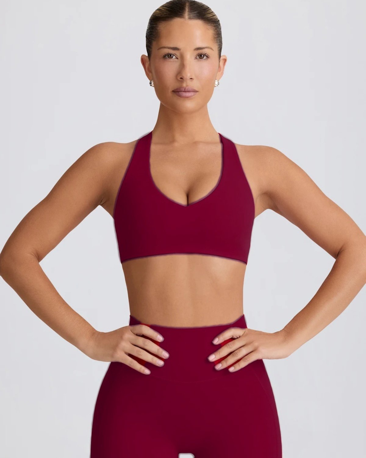 Women's Cut-and-Sew Yoga Set NS17 in Wine