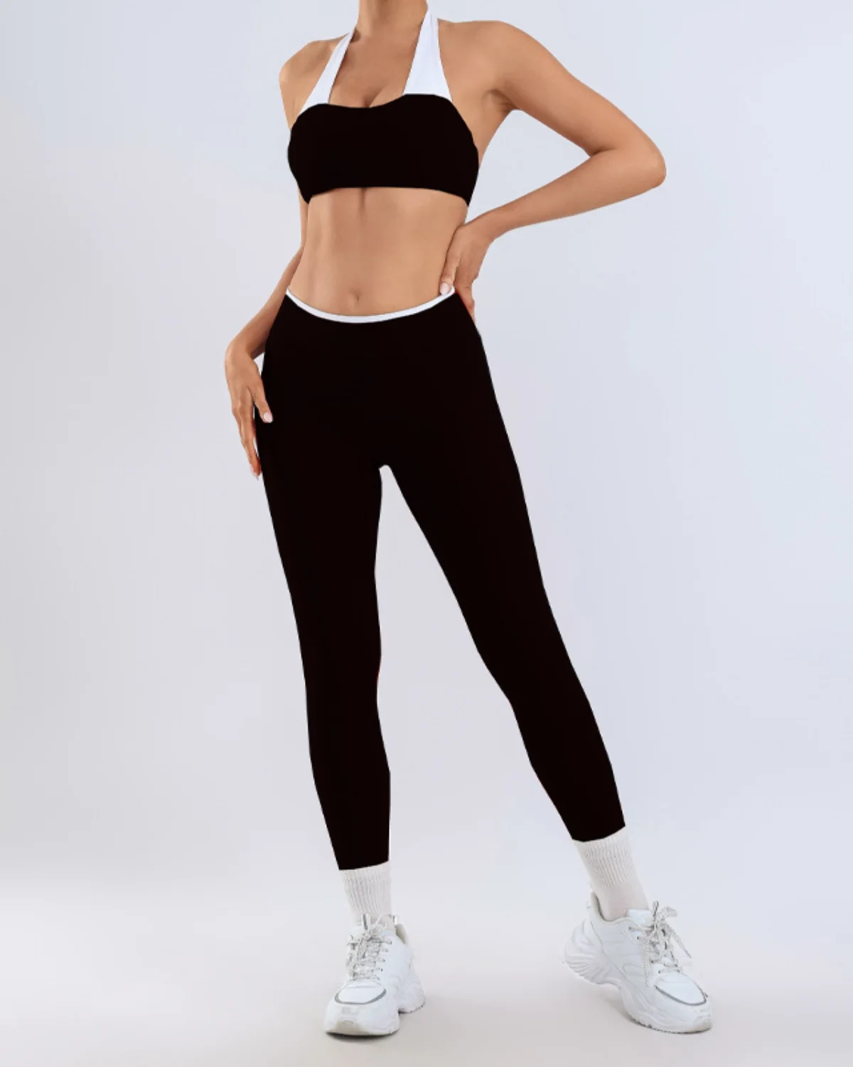 Women's Cut-and-Sew Yoga Set NS210 in Black