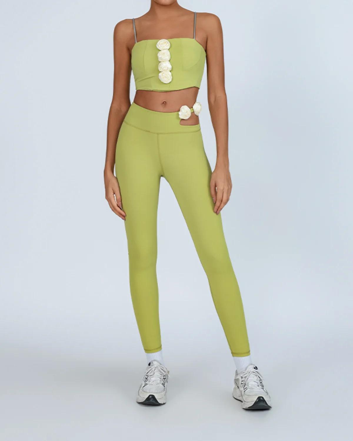 Women's Cut-and-Sew Yoga Set NS223 in Green