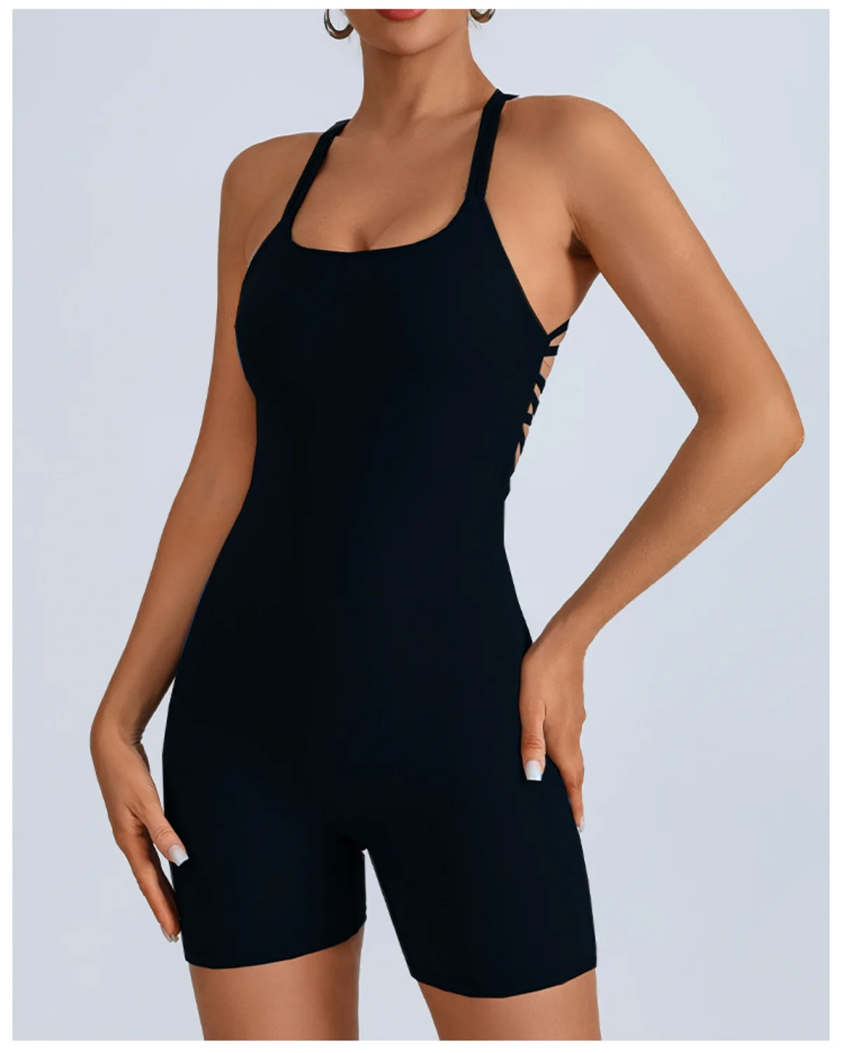 Women's Cut-and-Sew Yoga Set NS224 in Black
