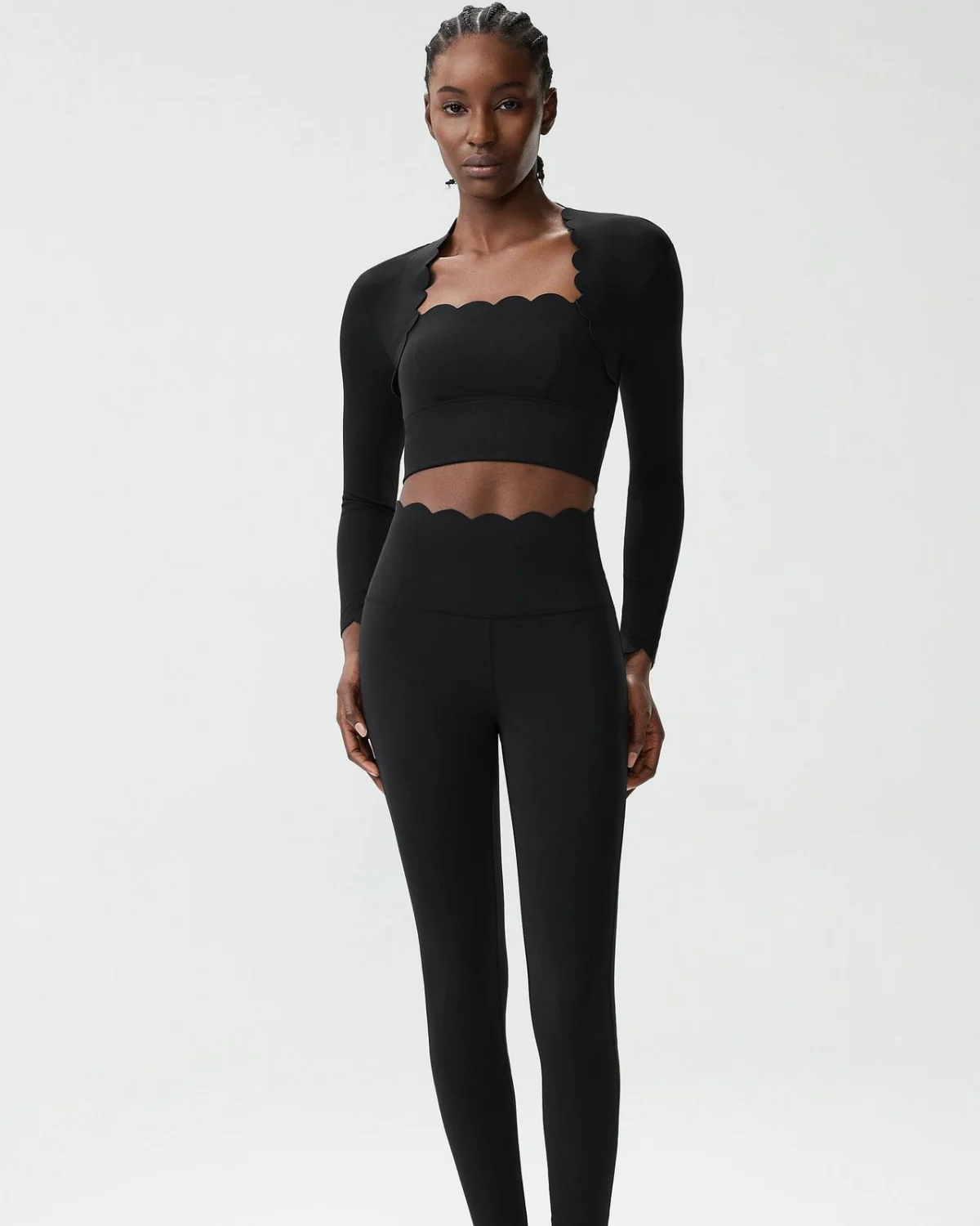 Women's Cut-and-Sew Yoga Set NS248-1 in Black