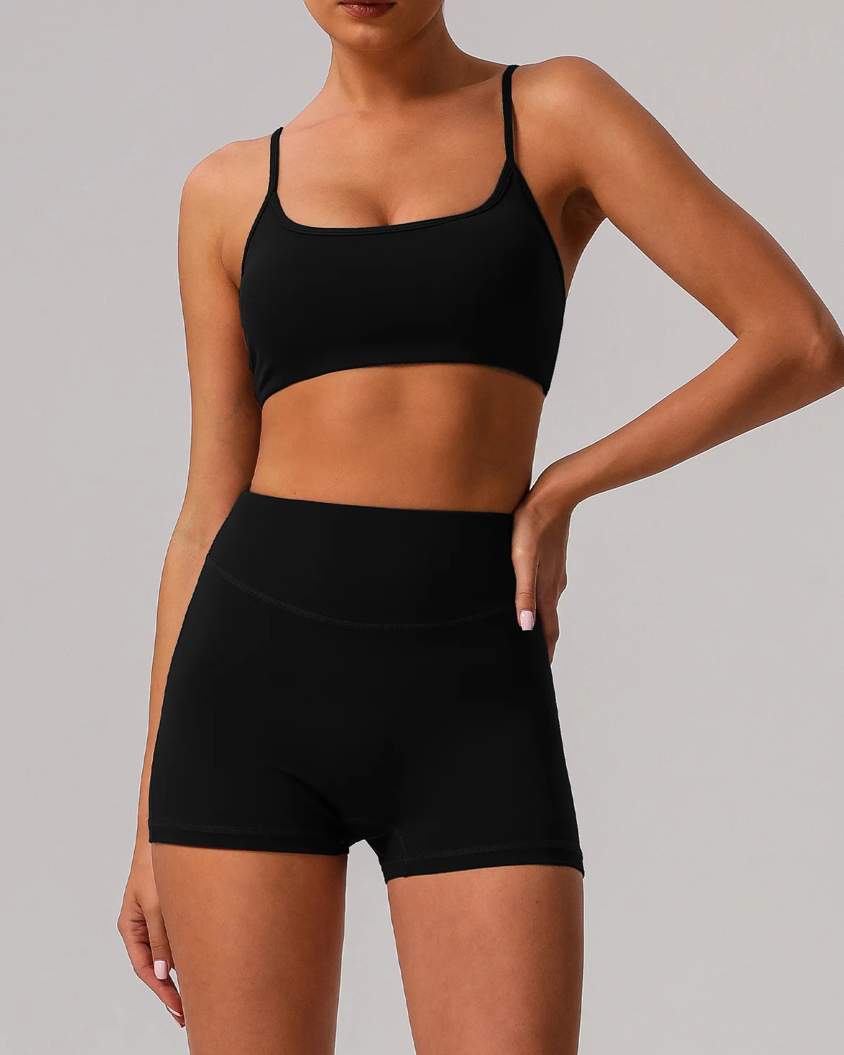 Women's Cut-and-Sew Yoga Set NS282 in Black