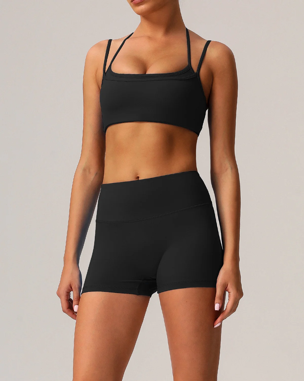 Women's Cut-and-Sew Yoga Set NS298 in Black