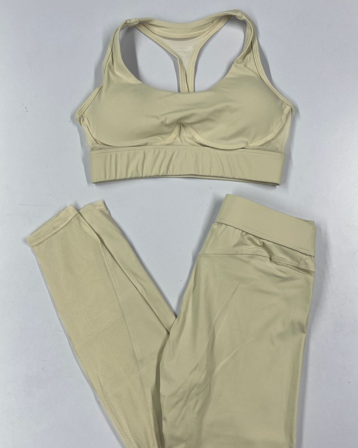 Women's Cut-and-Sew Yoga Set NS34 in Light Khaki Gray
