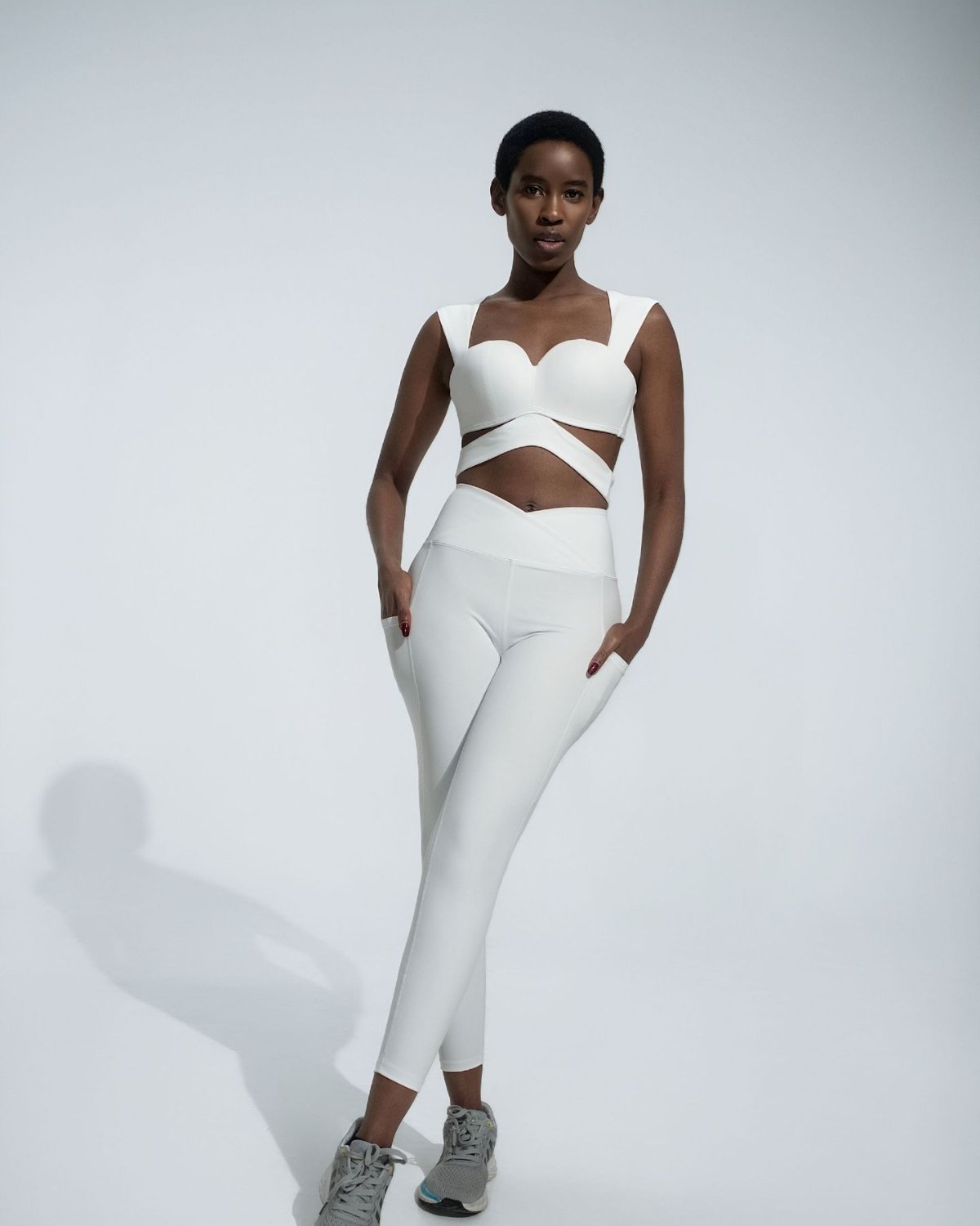 Women's Cut-and-Sew Yoga Set NS36 in White
