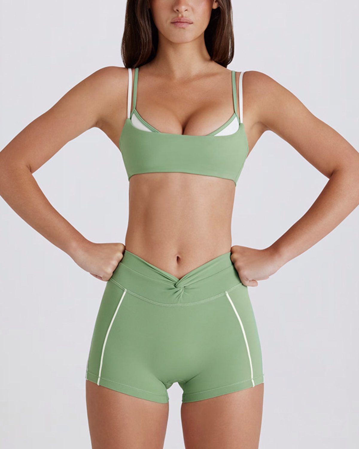 Women's Cut-and-Sew Yoga Set NS40 in Green