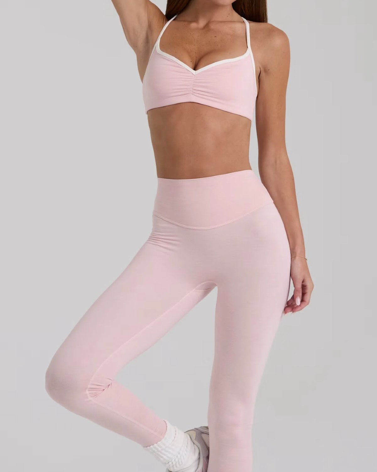 Women's Cut-and-Sew Yoga Set NS44 in Pink