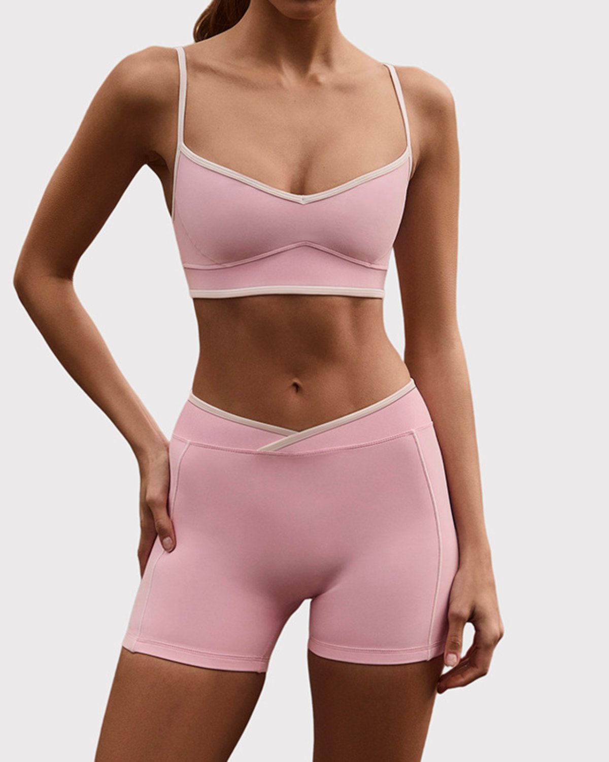 Women's Cut-and-Sew Yoga Set NS52 in Pink