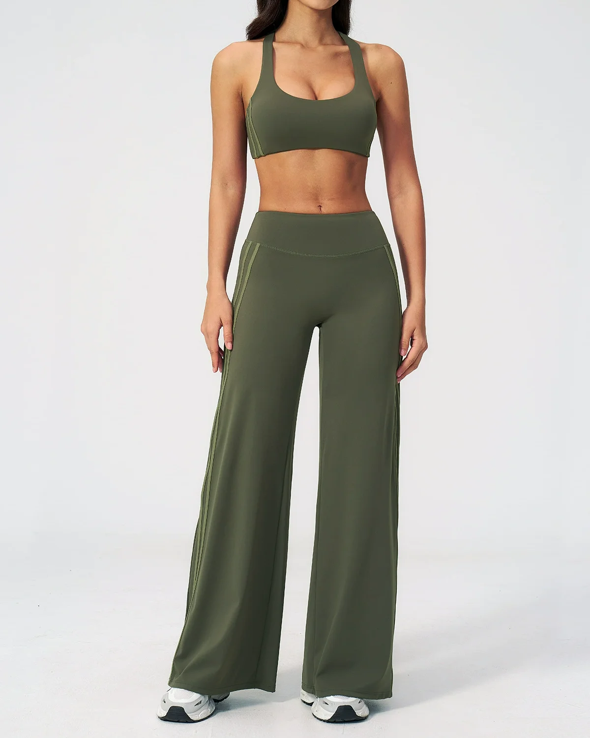 Women's Cut-and-Sew Yoga Set NS598-2 in Green