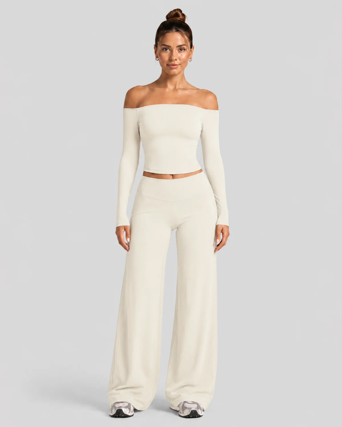 Women's Cut-and-Sew Yoga Set NS620 in White