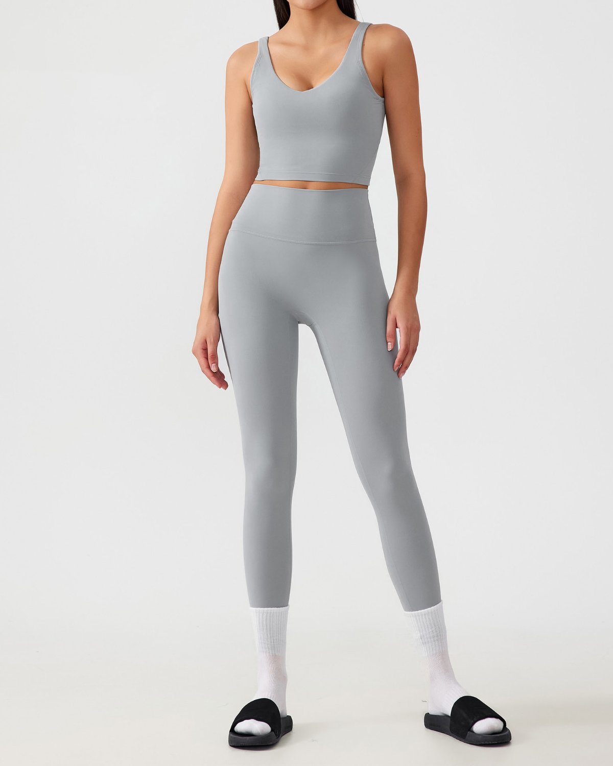 Women's Cut-and-Sew Yoga Set NS82 in Light Grey