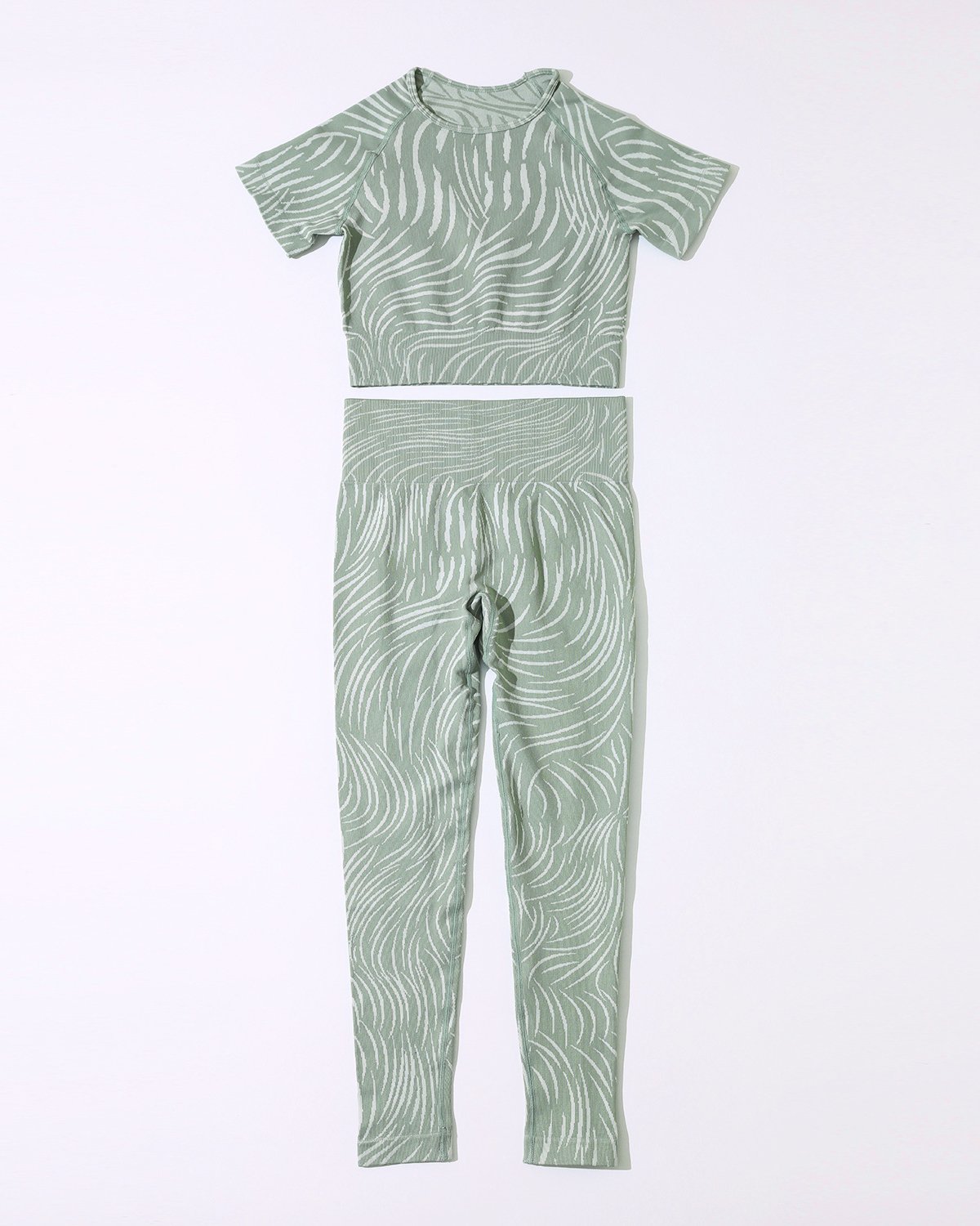Women's Seamless Yoga Set SS16 in Mint Green