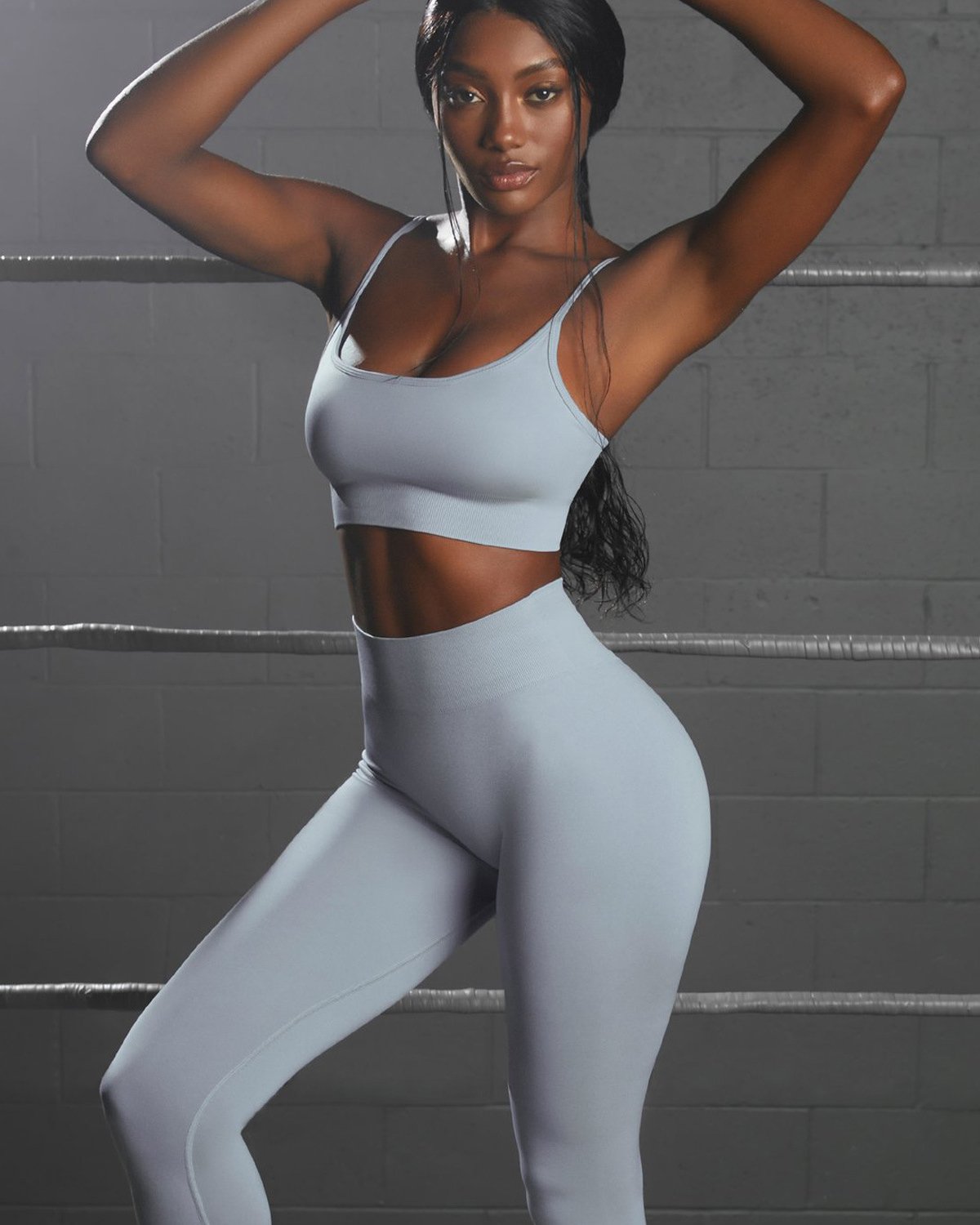 Women's Seamless Yoga Set SS25 in Light Grey