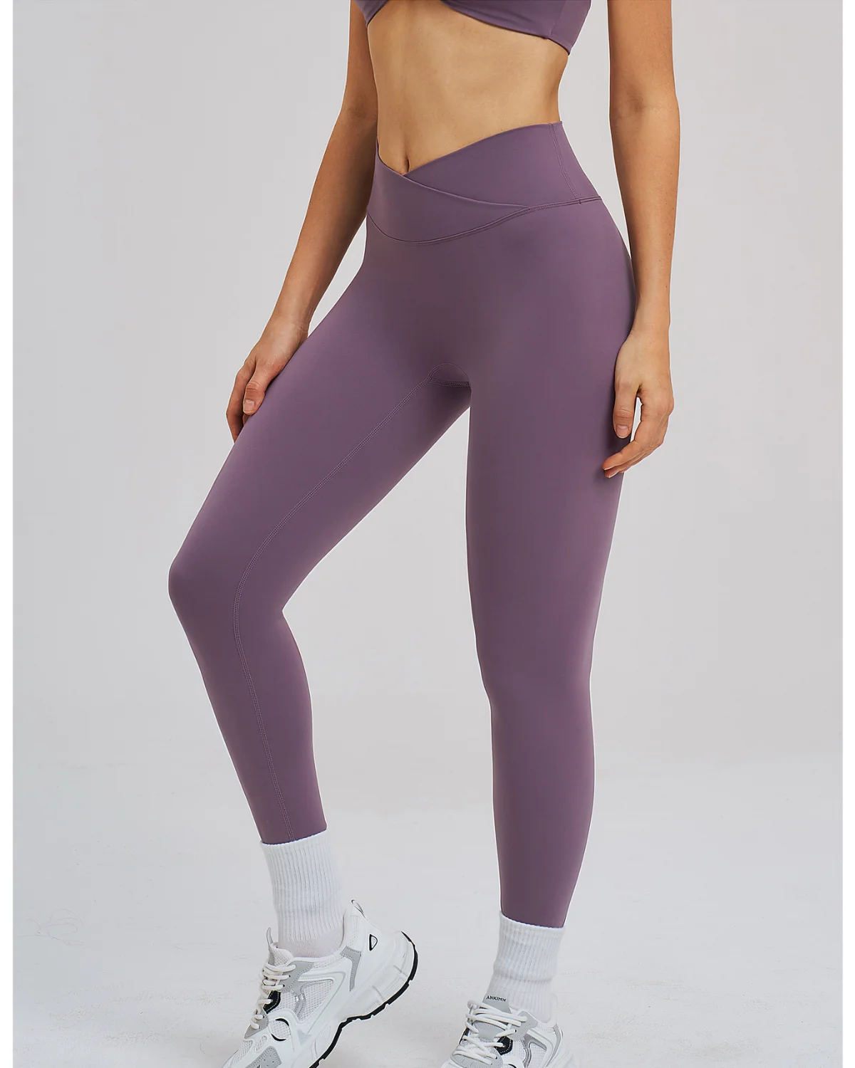 Women's Yoga Leggings NP24 in Plum